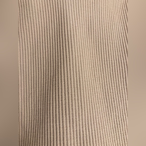 Urban Outfitters Out From Under Tan Women´s Bodysuit ,Size S ,Normcore - Picture 14 of 15